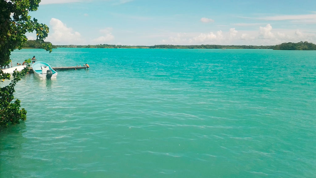 CASABAKAL Hotel en Bacalar Hotel en Bacalar CASABAKAL